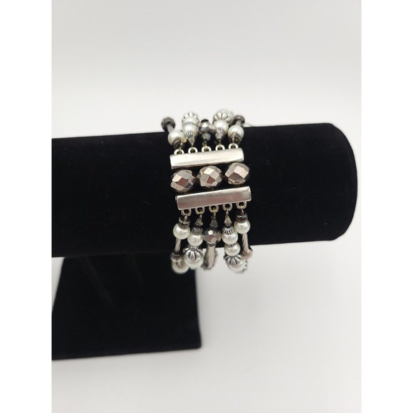 Vera Wang Simply Vera Stretch Bracelet Faux Pearl Silver Tone Multistrand - Picture 3 of 6
